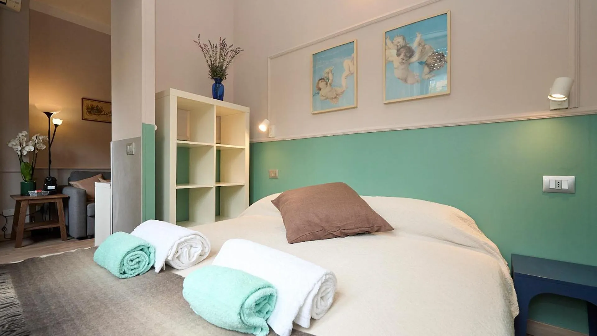Duomo Design Cube - 10 Minutes Walk From Brera Apartment Milan